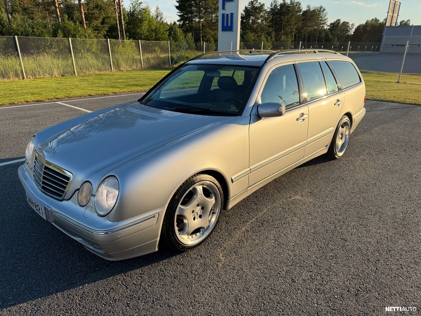 Mercedes-Benz E430 4-Matic Avantgarde – käytetty auto myynnissä